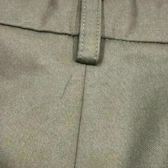 IZOD Perform X Solid Brown Flat Front Polyester SHORTS Men’s Sz 40” Waist - EUC - Picture 5 of 12